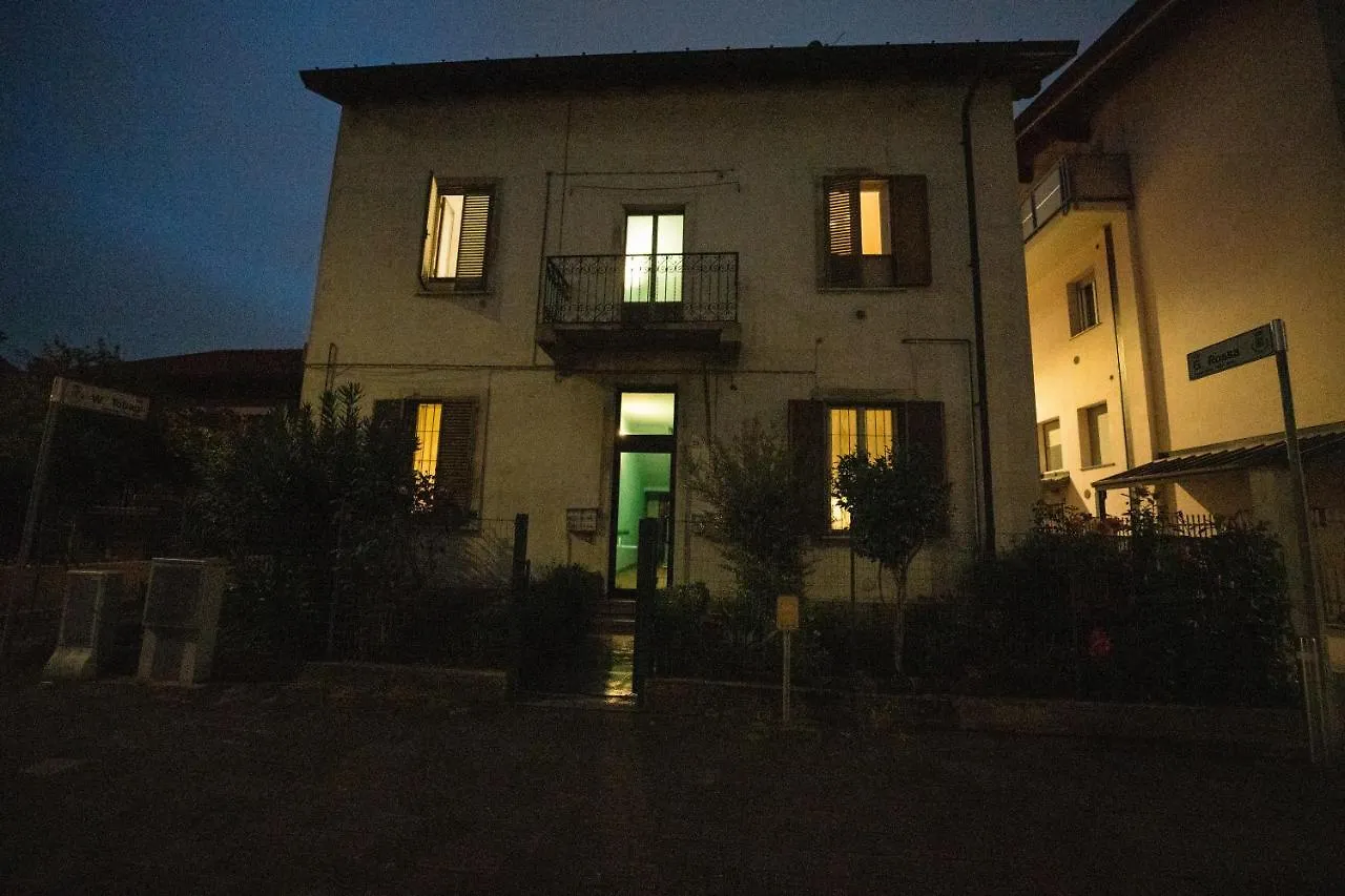 Intero Appartamento A Pero Italia